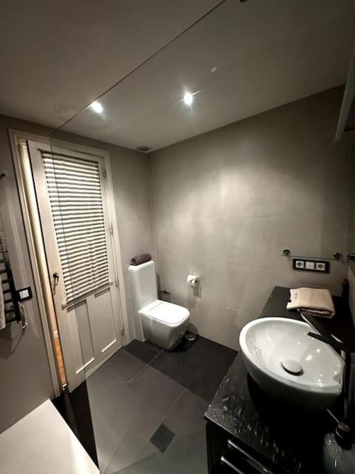 Apartamento Con Parking En Centro De Madrid-Chamberi Apartment Bagian luar foto