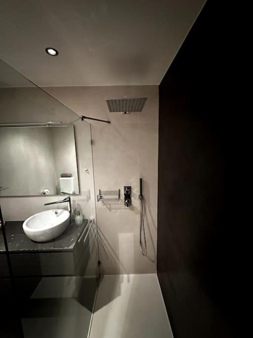 Apartamento Con Parking En Centro De Madrid-Chamberi Apartment Bagian luar foto